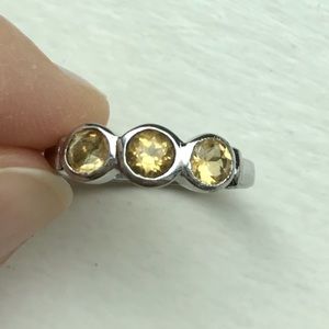 Elegant 3 citrine-like stone sterling silver ring